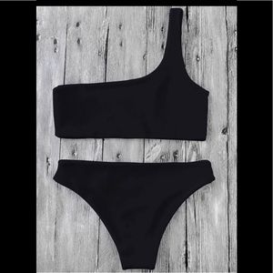 Black one shoulder bikini